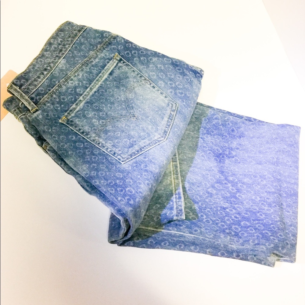 Levi Blue Jeans